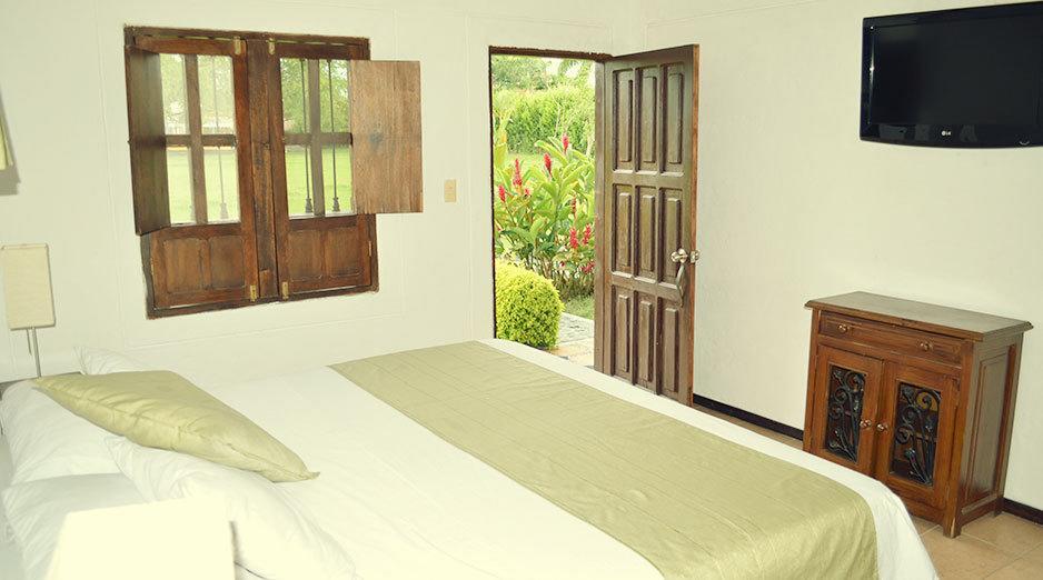 Hacienda El Eden Resort Санта-Элена Экстерьер фото
